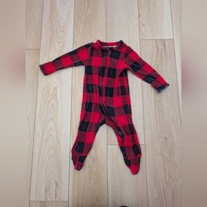 Red & Black Buffalo Plaid Kids One-Piece Footed Pajamas, Old Navy, 6-9 M